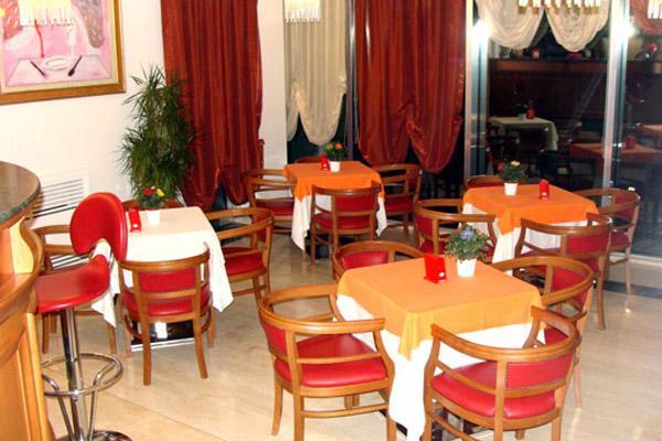 奈波酒店 San Marzano sul Sarno 外观 照片